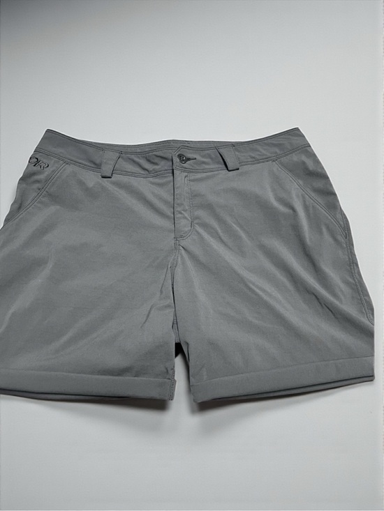 Outdoor Research Pants - OUTDOOR RESEARCH Women's Equinox Metro Shorts (8)